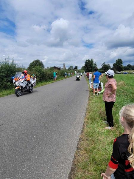 Photo 5 de Tour de France fÃ©minin Ã  Habay ! ðŸ˜ŽðŸš€